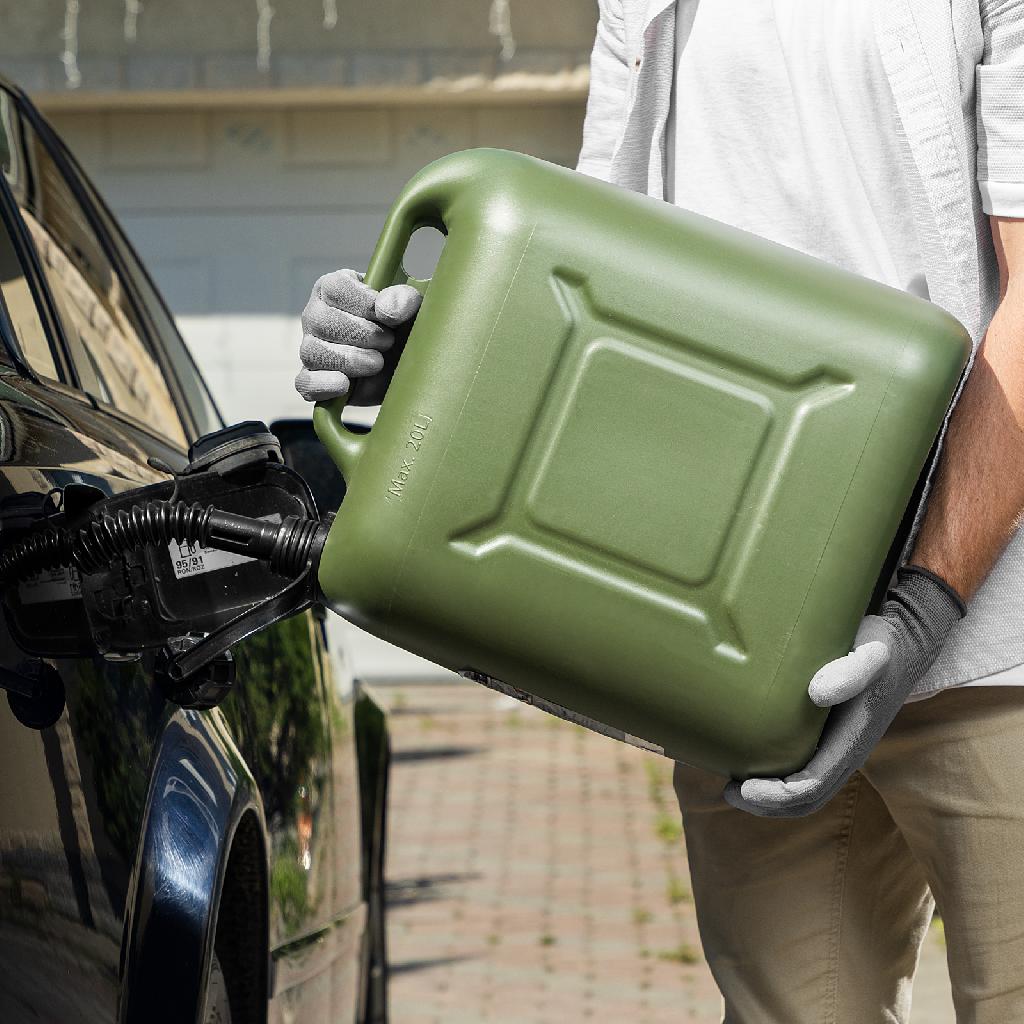 картинка Канистра для ГСМ вертикальная 20 л, пластиковая, усиленная Stels от ООО "Строительный Крепеж"