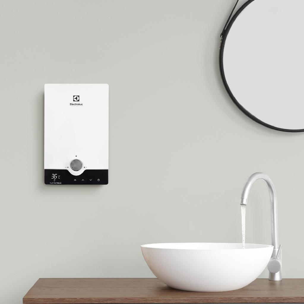 картинка Водонагреватель проточный Electrolux NPX 8 Flow Active 2.0 от ООО «Строительный крепеж»